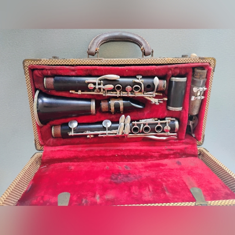Vintage Clarinet with Case